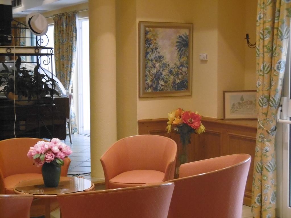 Hotel La Flore Вильфранш-сюр-Мер Экстерьер фото